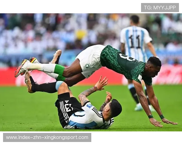 不莱梅前场的连线十分活跃：现代足球的快速变化